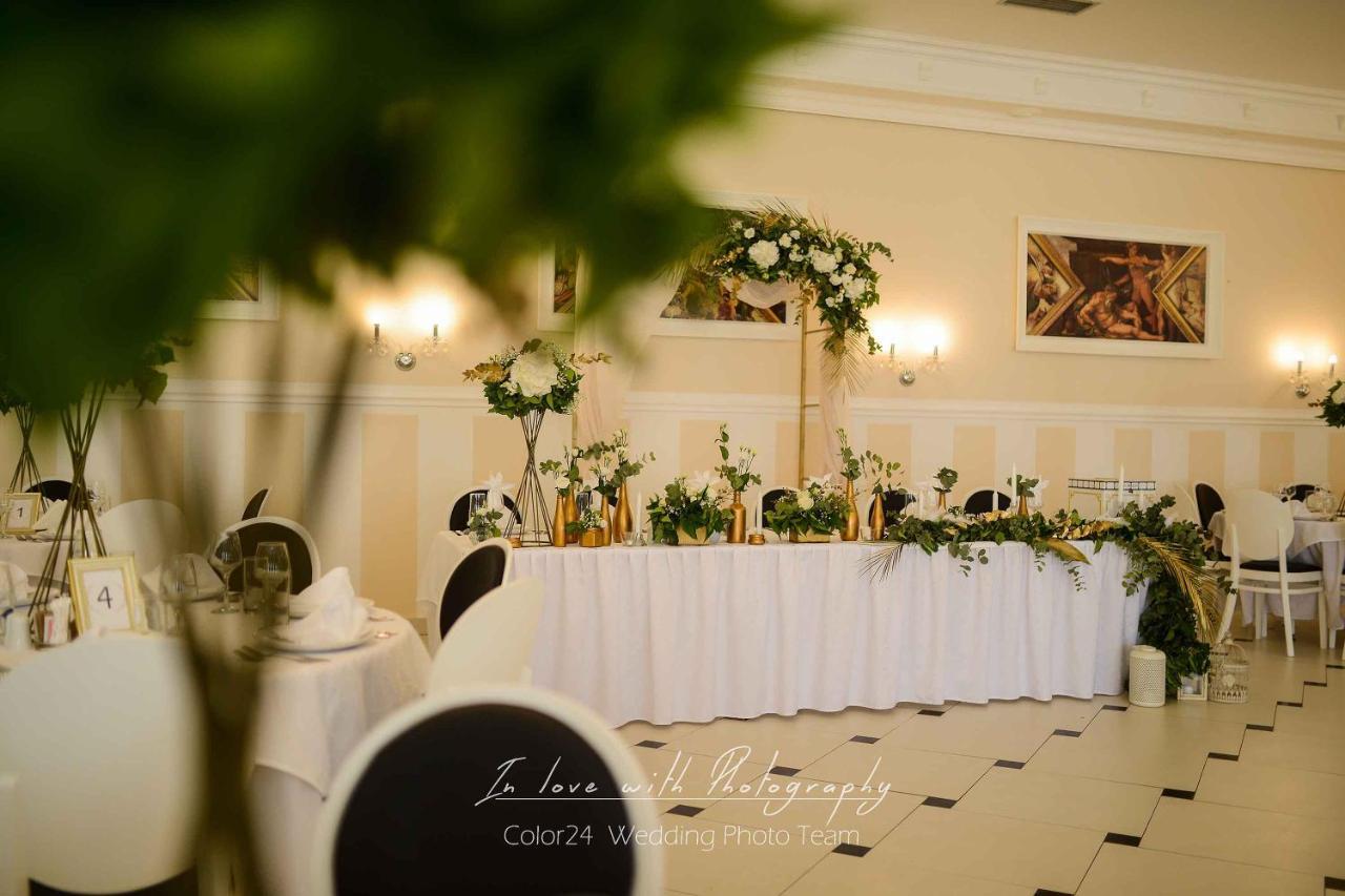 Villa Palace ノヴィ・サド エクステリア 写真